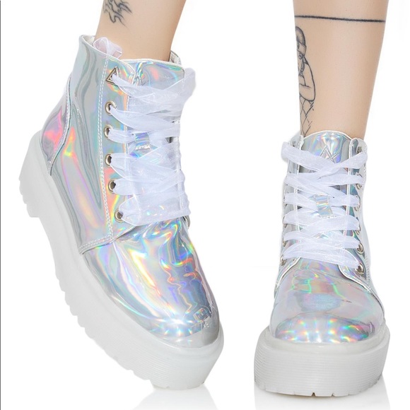 yru holographic boots